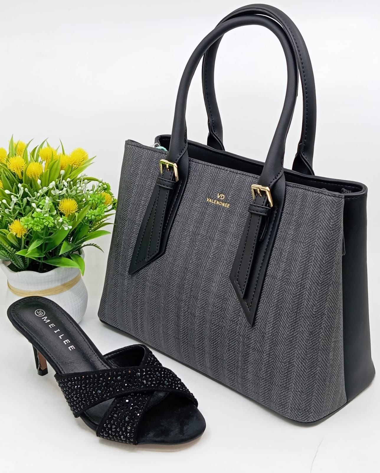 Ensemble de sac à main et chaussures