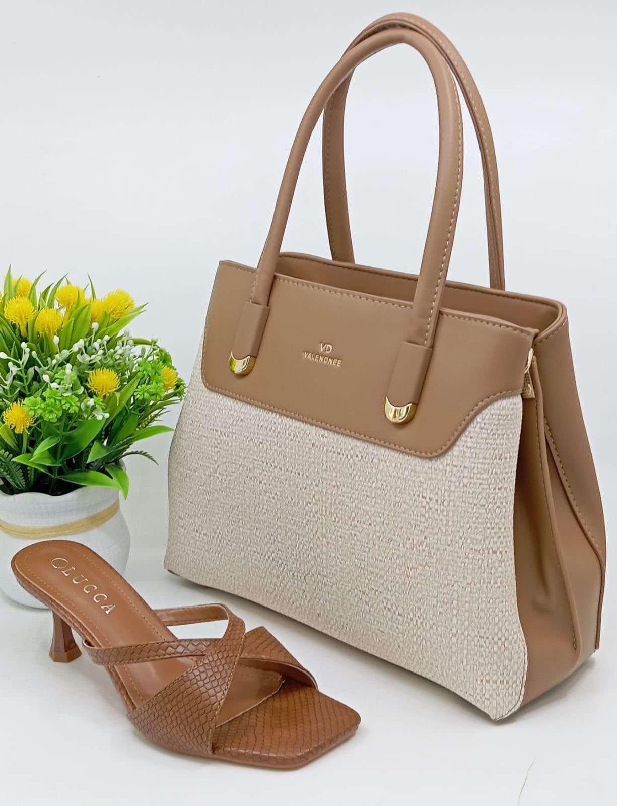 Ensemble de sac à main et chaussures